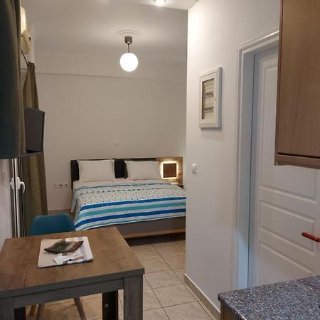 Adler 2 Cozy 2 Persons Apartment Downtown Piraeus Luaran gambar